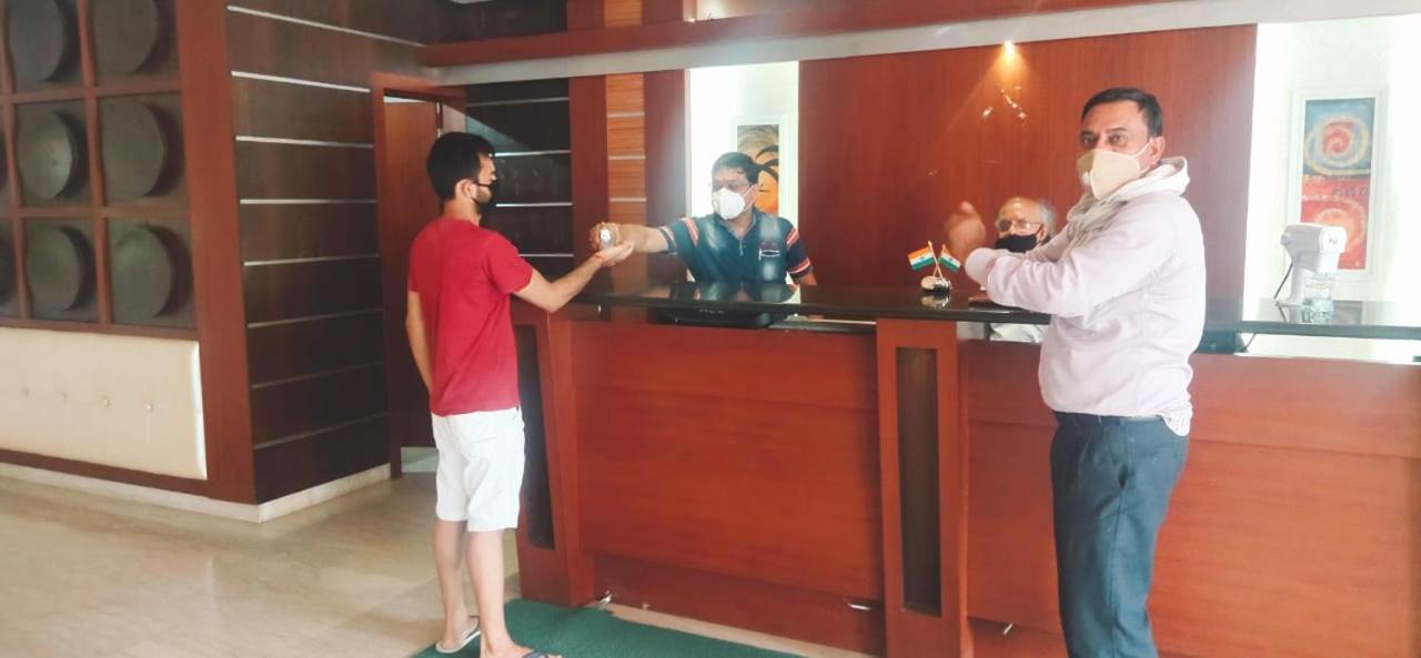 Hotel Yash Inn Mirzāpur Kültér fotó