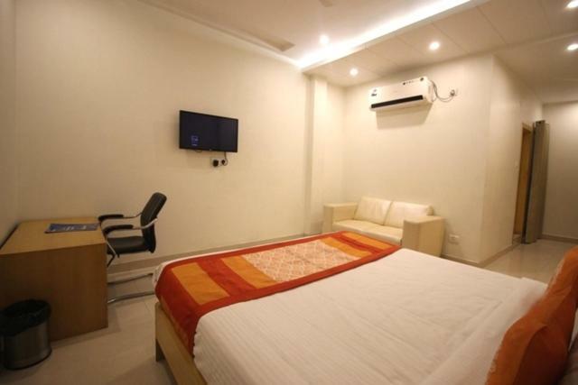 Hotel Yash Inn Mirzāpur Kültér fotó