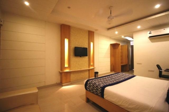 Hotel Yash Inn Mirzāpur Kültér fotó