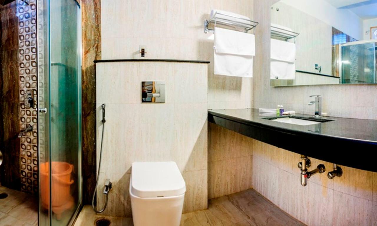 Hotel Yash Inn Mirzāpur Kültér fotó