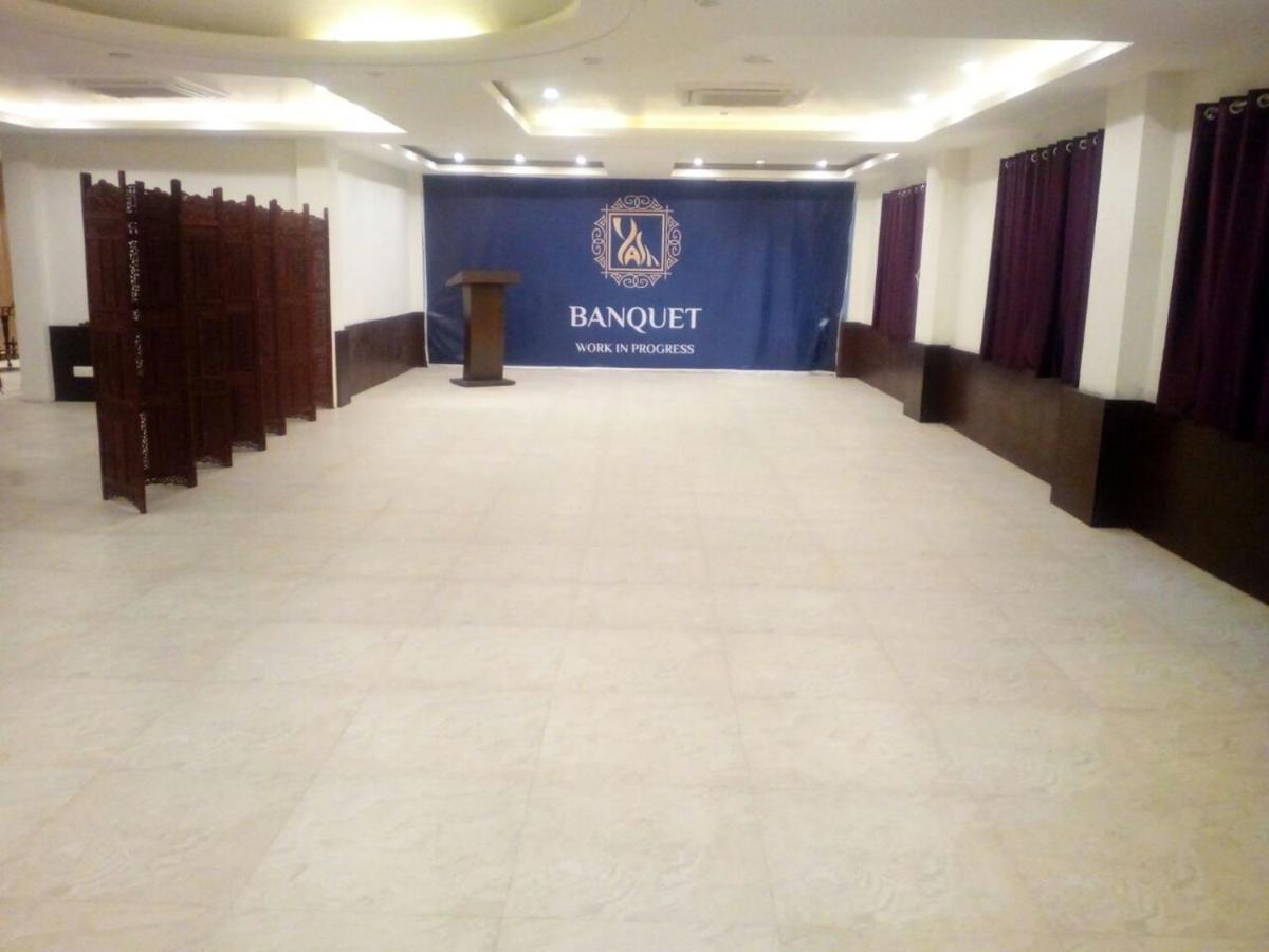 Hotel Yash Inn Mirzāpur Kültér fotó