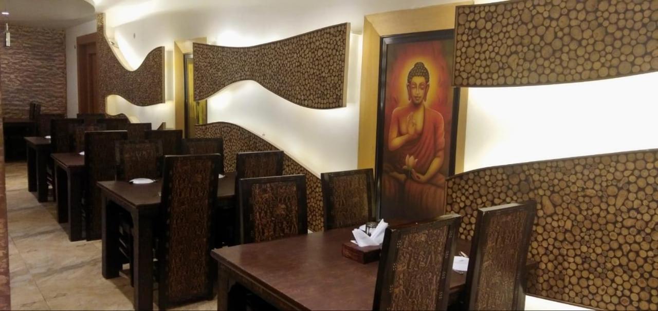 Hotel Yash Inn Mirzāpur Kültér fotó