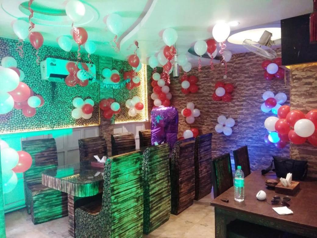 Hotel Yash Inn Mirzāpur Kültér fotó